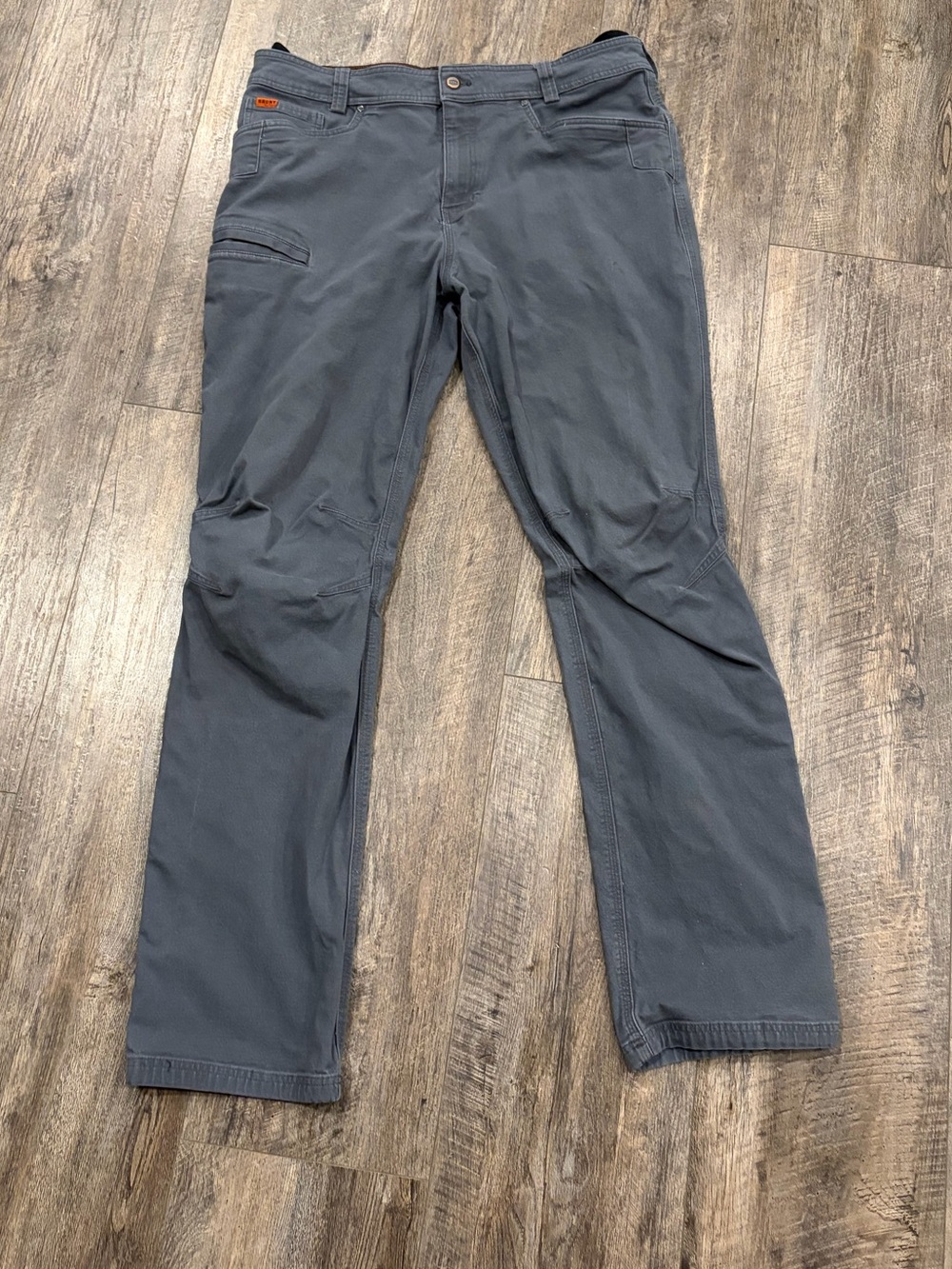 Mens grey brunt torra pants Men's Straight-Leg Utility Pants in Dark Gray